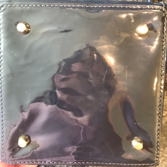 Neely & Chloe No. 44 Pyramid Bag in Navy Patent - Picture 3 of 11